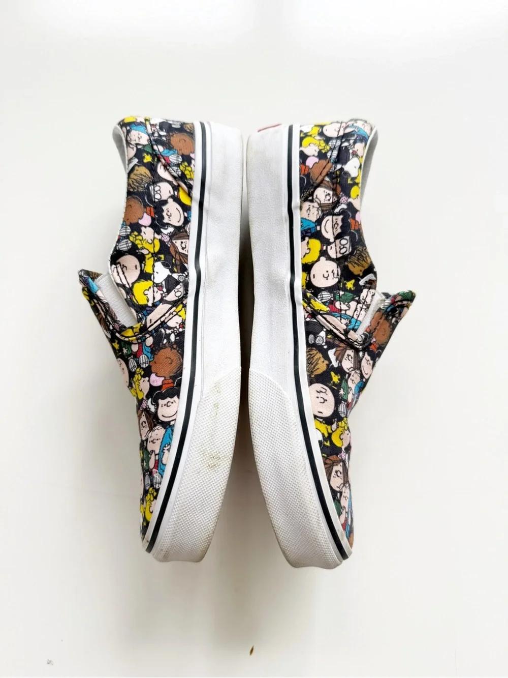 VANS x Peanuts Slip On Sneakers size 3